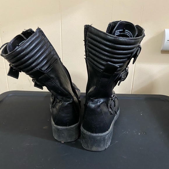 Combat Boots - Picture 2 of 2